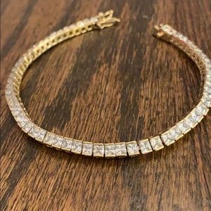 Cubic zirconium and gold bracelet